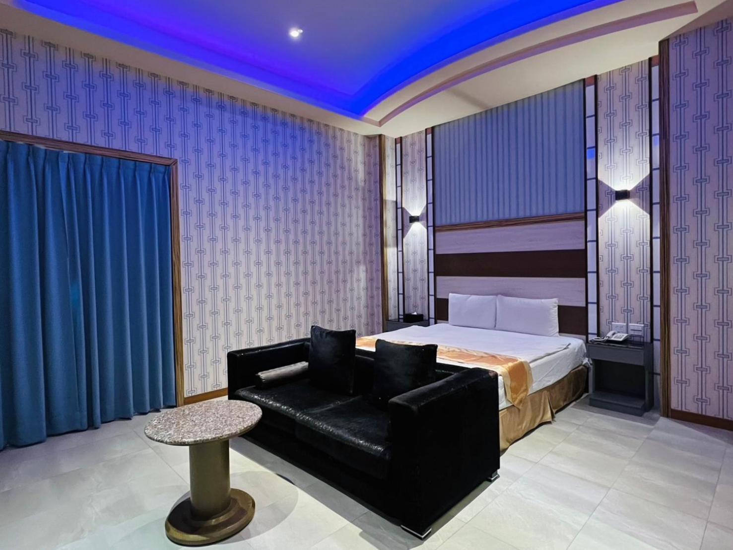 Wei Feng Exquisite Motel Pintung Branch Pingtung Exteriér fotografie
